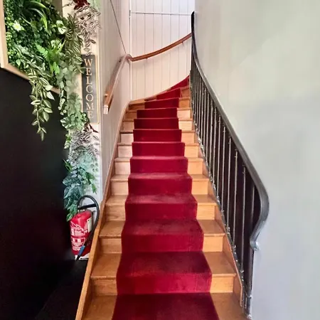 407 Leclerc Guest house *